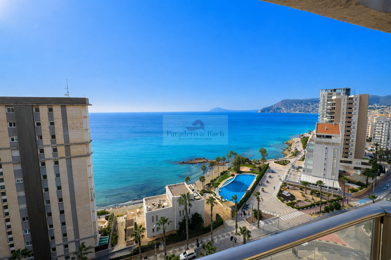 апартамент -
                        Calpe -
                        3 спальни -
                        6 человека